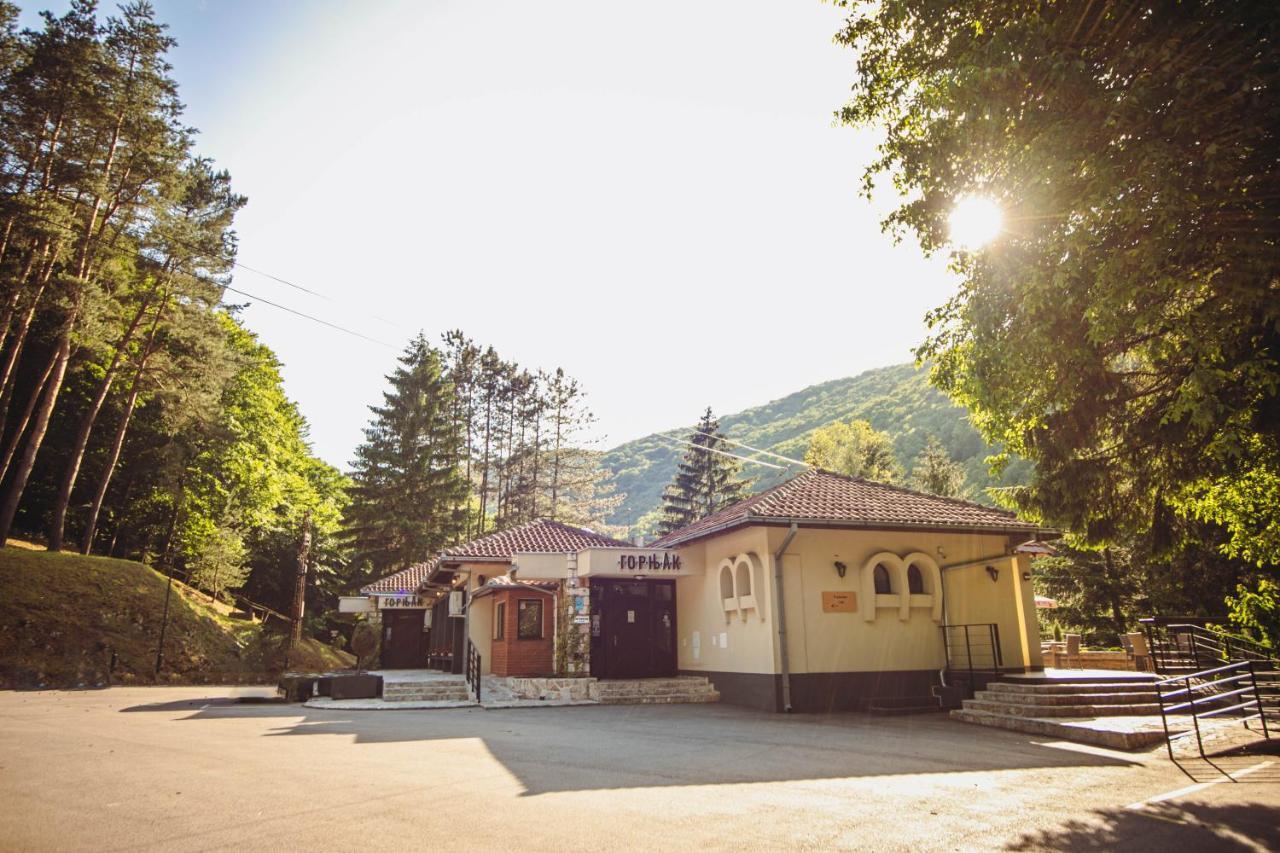 Krepoljin Restoran Sa Prenocistem Gornjak מראה חיצוני תמונה